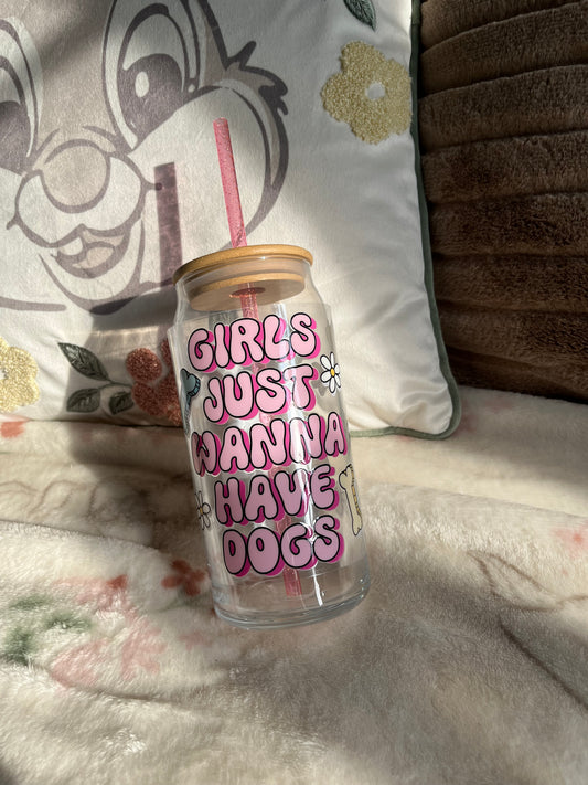 Girls just wanna have dogs 🩷